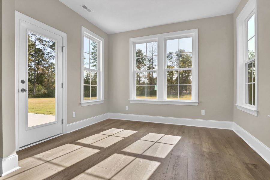 Spacious, unfurnished interior of a new home in Grand Park, Leland (Image 25).
