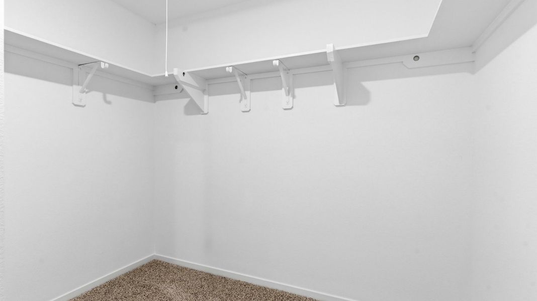 Representative unfurnished interior of a home built from the Brooke by D.R. Horton in Lakes at Westland Ranch, League City (Image 18).