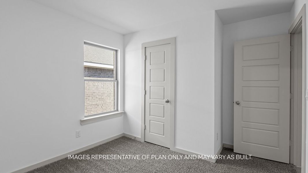 Spacious, unfurnished interior of a new home in Overlook West, Wolfforth (Image 10).
