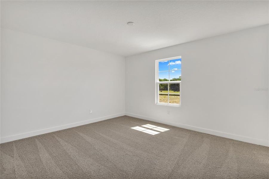 Spacious, unfurnished interior of a new home in , Tavares (Image 19).
