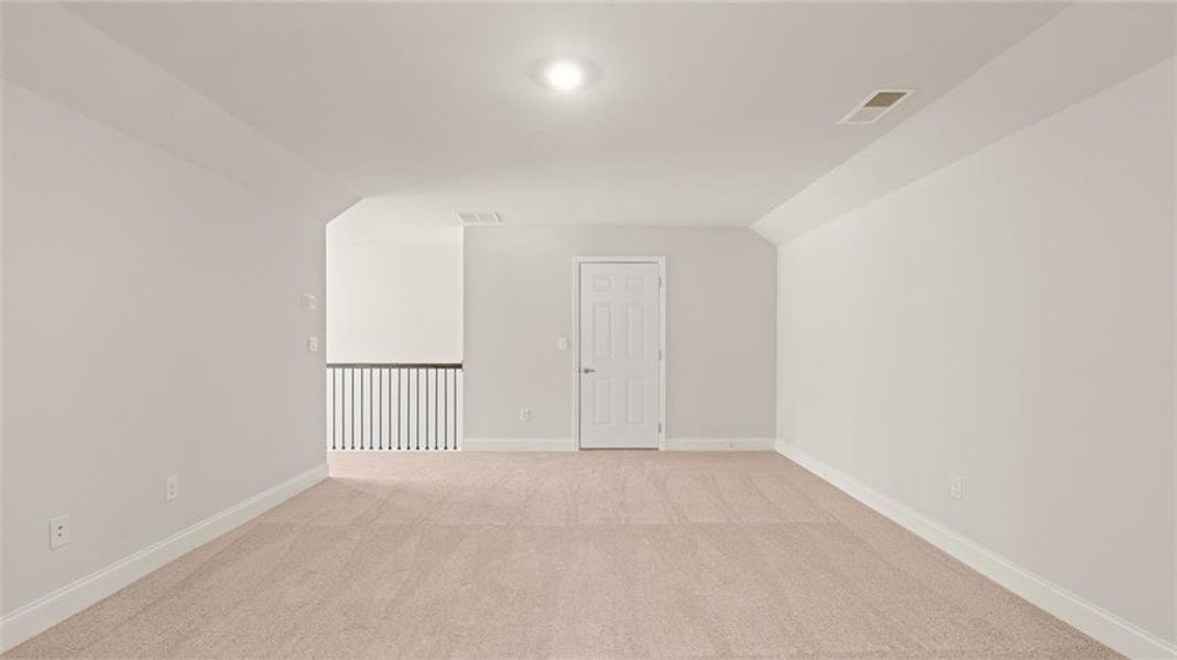 Spacious, unfurnished interior of a new home in Oak Ridge Meadows - Active Adult, Locust Grove (Image 31).