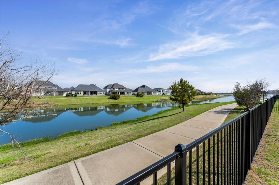 Community amenities in Cross Creek Ranch, Fulshear (Image 37).