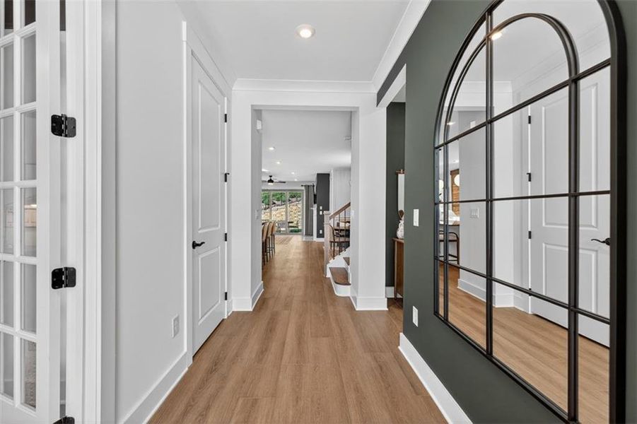 Spacious, unfurnished interior of a new home in Del Webb Chateau Elan, Hoschton (Image 14).