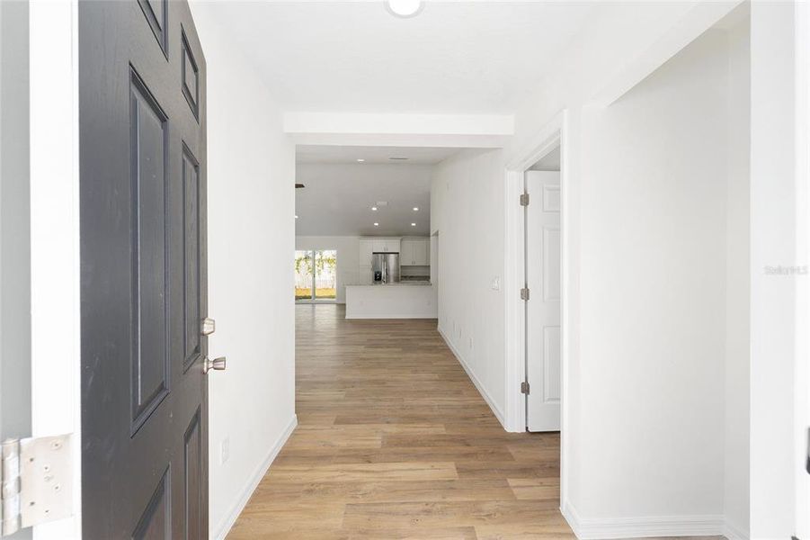 Spacious, unfurnished interior of a new home in , Ocala (Image 54).