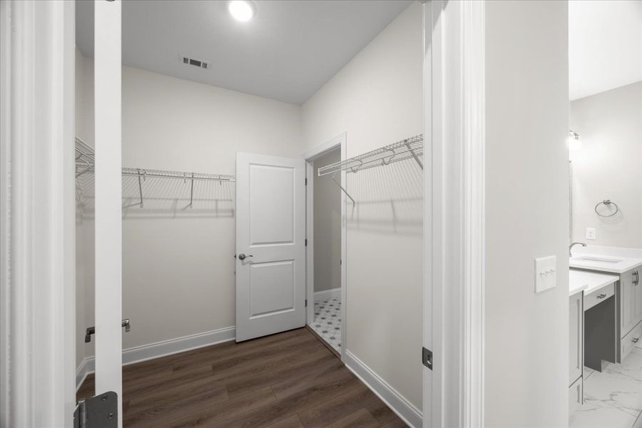 Spacious, unfurnished interior of a new home in Sinclair at Crawford Creek, Grovetown (Image 29). Spacious, unfurnished interior of a new home in Sinclair at Crawford Creek, Grovetown (Image 29).