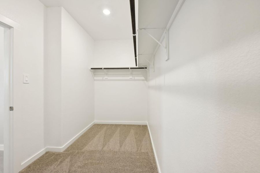 Photo is not of the actual home but is an inspirational photo of builder’s model home and may depict options, furnishings, and/or decorator features that are not included.