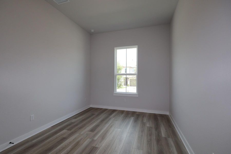 Spacious, unfurnished interior of a new home in Park Central, Georgetown (Image 12). Spacious, unfurnished interior of a new home in Park Central, Georgetown (Image 12).