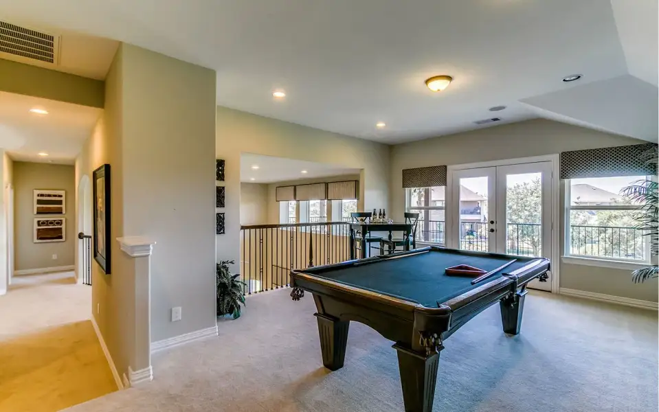 Representative furnished interior of a home built from the Laguna II by CastleRock Communities in Lakesong, Grand Prairie (Image 28). Representative furnished interior of a home built from the Laguna II by CastleRock Communities in Lakesong, Grand Prairie (Image 28).