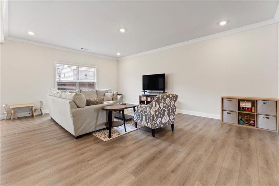 Furnished interior view inside a new home in Crofton Place Enclave, Snellville (Image 9).
