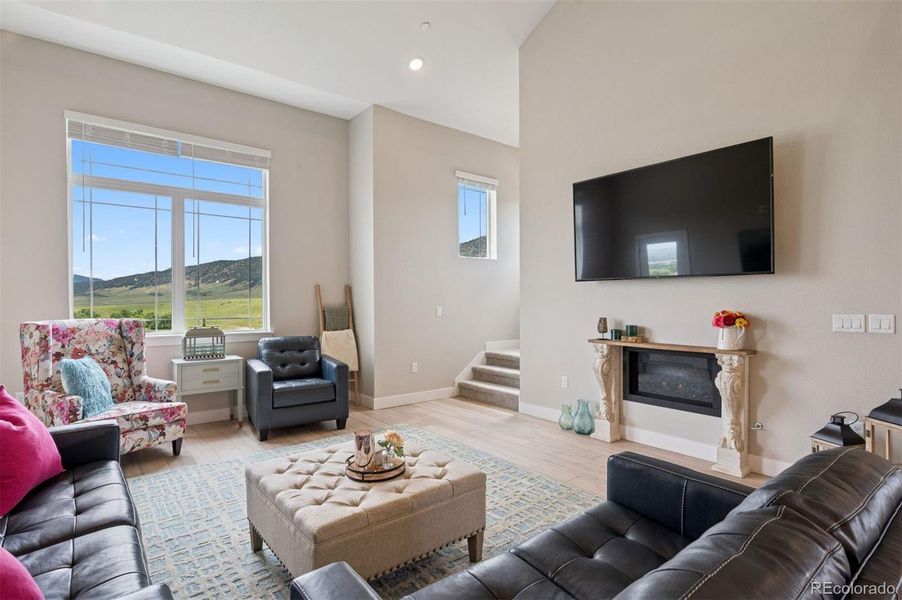 Furnished interior view inside a new home in Chatfield Bluffs, Littleton (Image 6).
