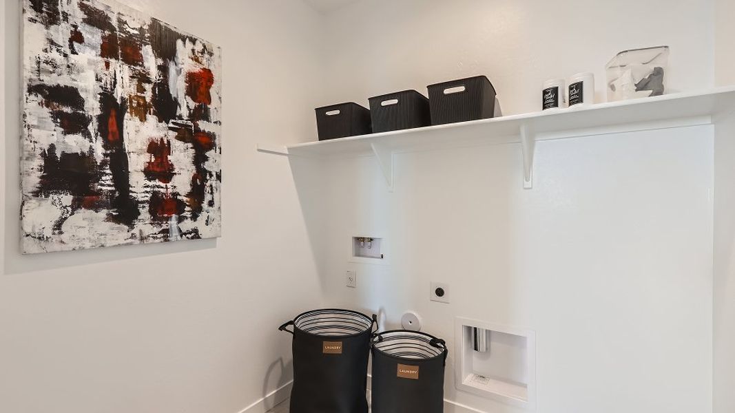 4083 Revolution Laundry F1 Base10 4083 Revolution Laundry F1 Base10