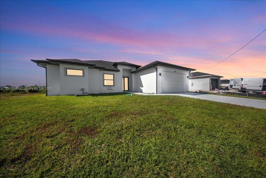 Exterior details and patio area of a home in , Lehigh Acres (Image 16). Exterior details and patio area of a home in , Lehigh Acres (Image 16).
