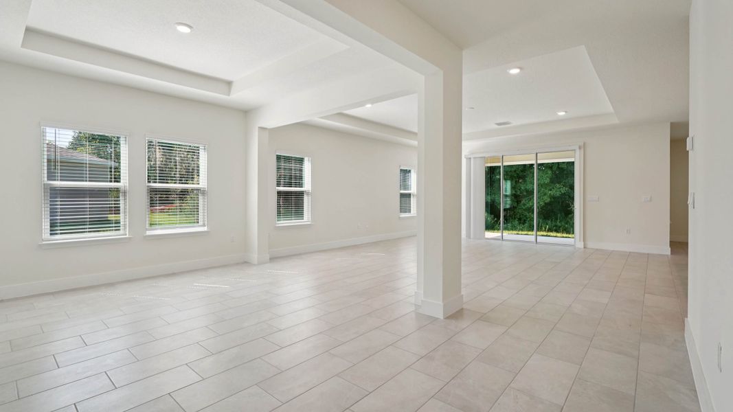 Representative unfurnished interior of a home built from the Camden by D.R. Horton in Buchanan Trails, Newberry (Image 20).