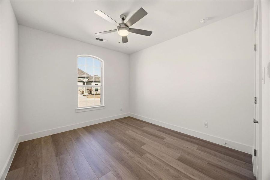 21-web-or-mls-4220-carrera-dr