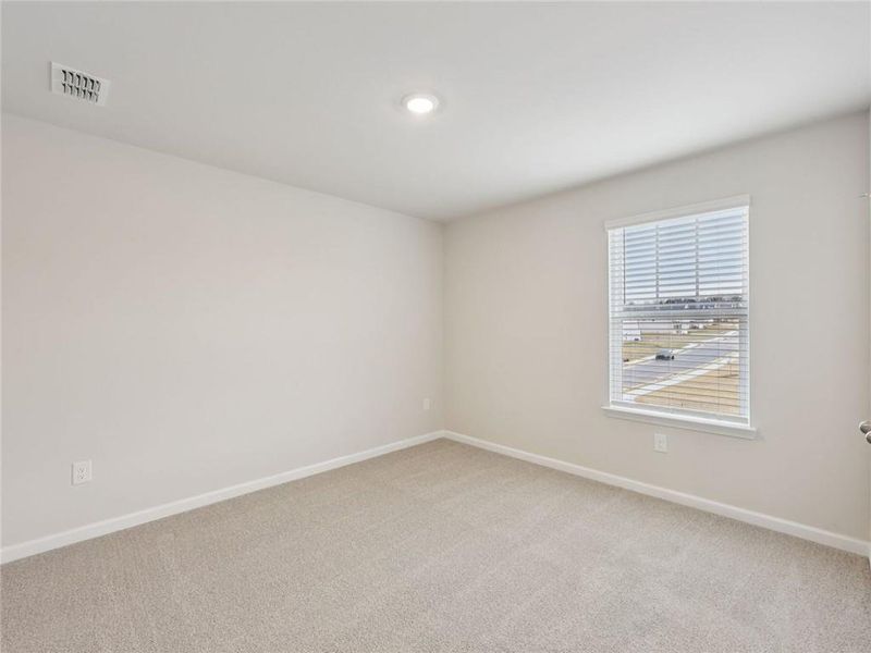Spacious, unfurnished interior of a new home in Northwoods at Mirror Lake, Villa Rica (Image 14). Spacious, unfurnished interior of a new home in Northwoods at Mirror Lake, Villa Rica (Image 14).