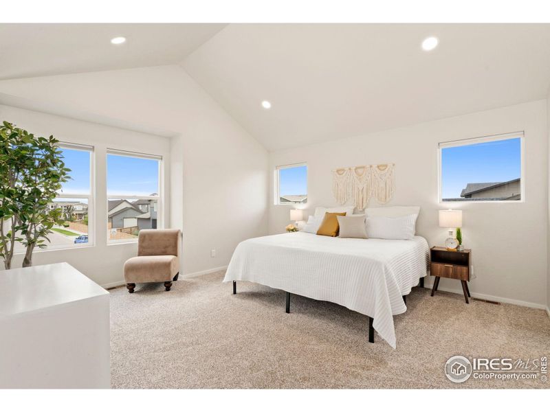 Luxury Primary Suite w/Mountain Views and Lots of Space