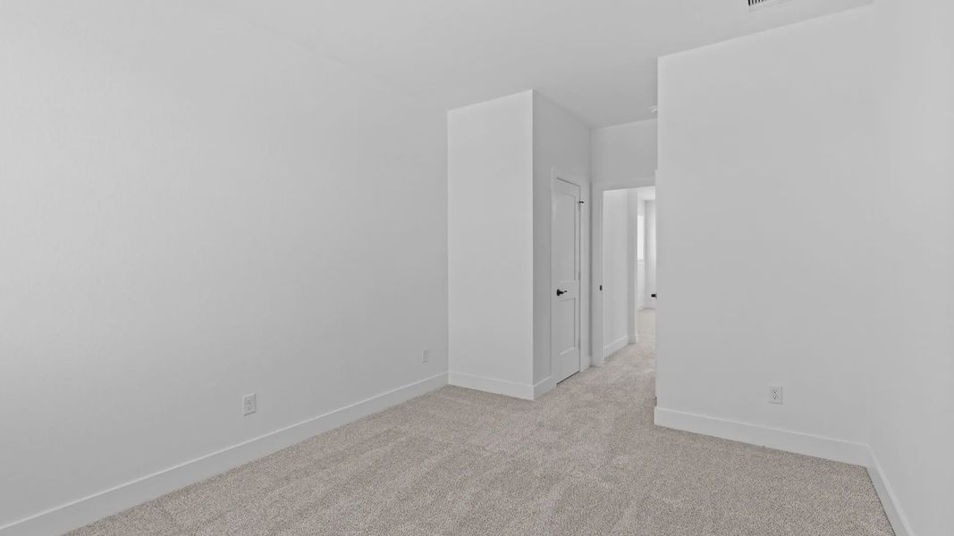 Spacious, unfurnished interior of a new home in Attwater 55s, Waller (Image 24).