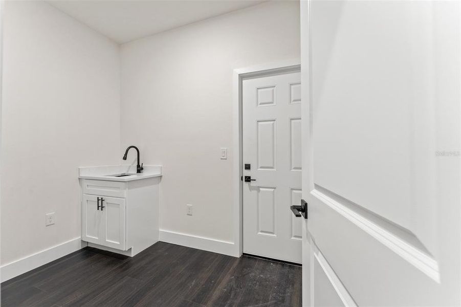 Spacious, unfurnished interior of a new home in , Weeki Wachee (Image 46). Spacious, unfurnished interior of a new home in , Weeki Wachee (Image 46).