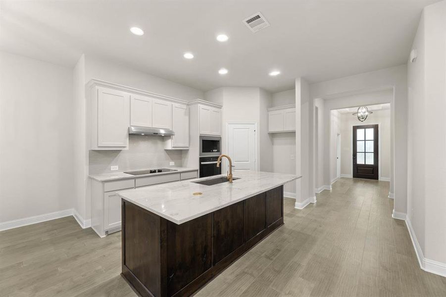 1780 Vista-Kitchen-2 1780 Vista-Kitchen-2