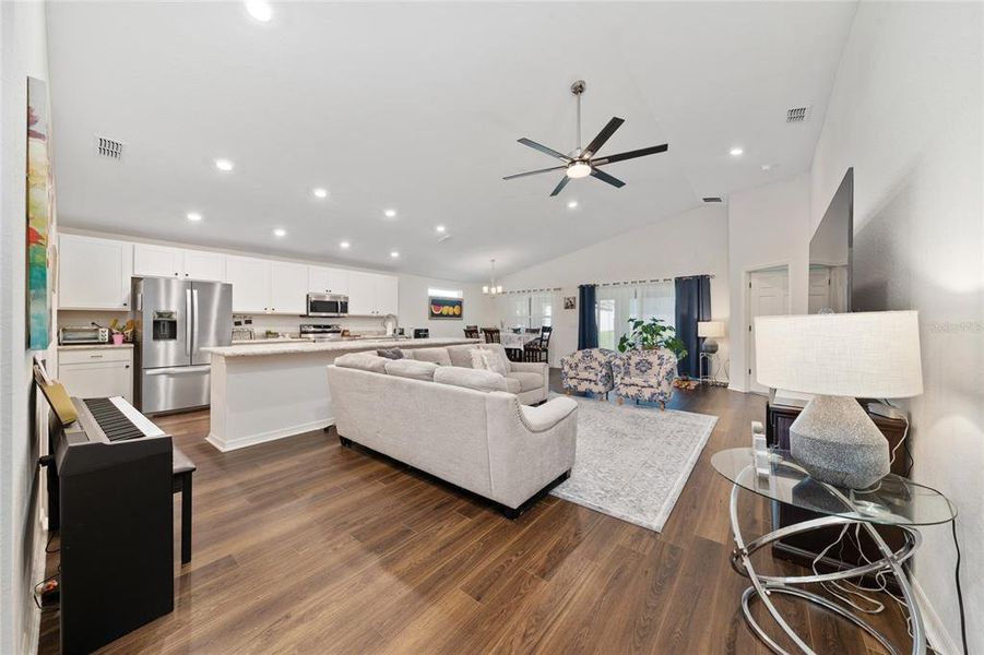 Furnished interior view inside a new home in , Davenport (Image 9).