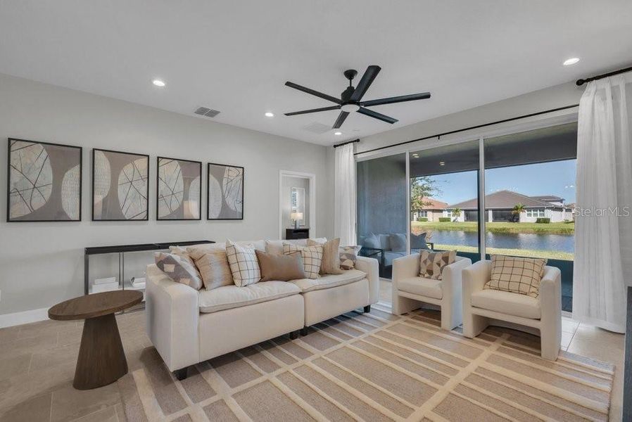 Furnished interior view inside a new home in Valencia Del Sol, Wimauma (Image 7). Furnished interior view inside a new home in Valencia Del Sol, Wimauma (Image 7).