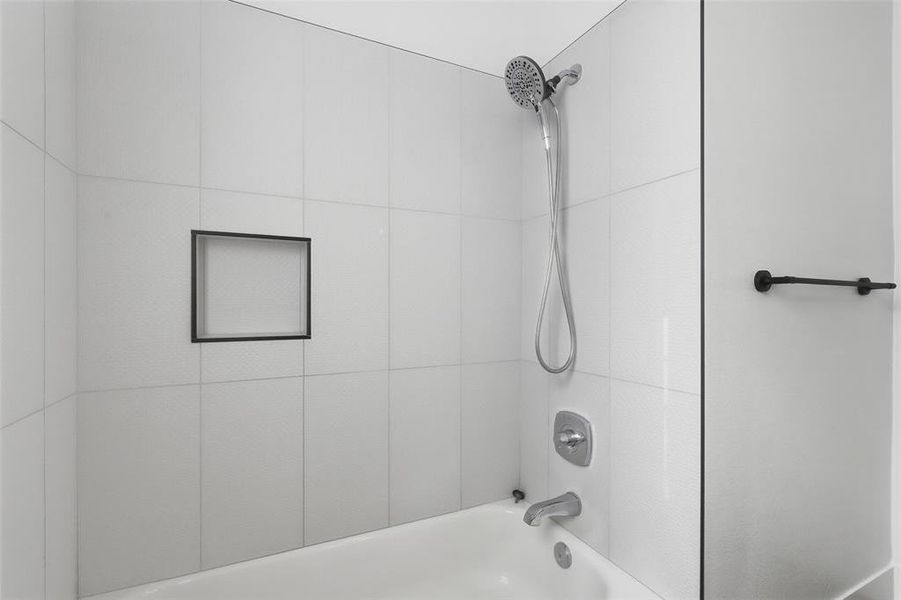 Close-up of interior finishes inside a home in , Cleburne (Image 16).