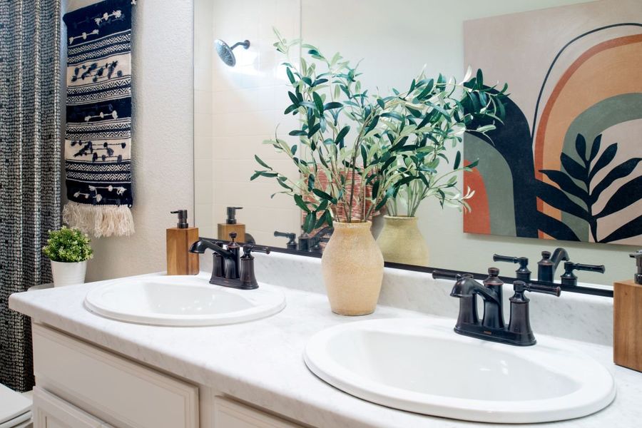 Representative interior finishes for a home built from the 2284 by KB Home in Painted Prairie, Aurora (Image 12).