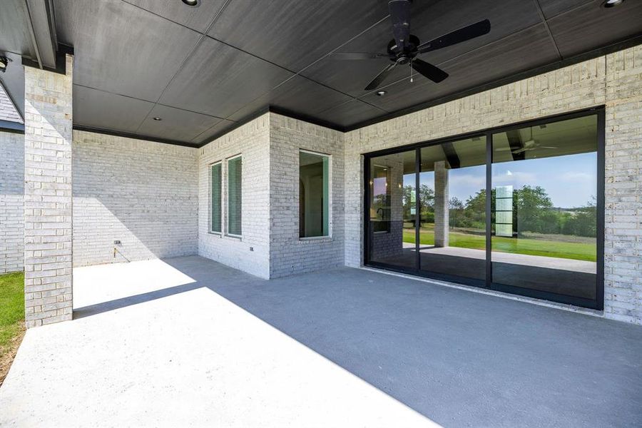 View of patio / terrace featuring ceiling fan