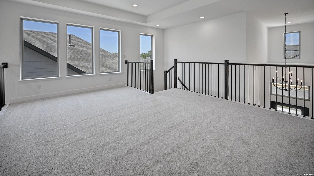Spacious, unfurnished interior of a new home in Corley Farms, Boerne (Image 21).
