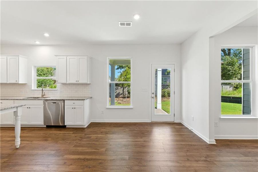 Image 31 of a home in Maple Village.