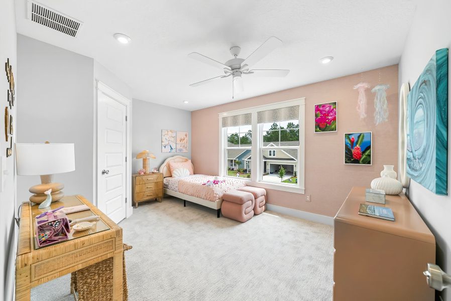 Representative furnished interior of a home built from the Ivy by Fischer Homes in Pickens Bluff, Dallas (Image 31).