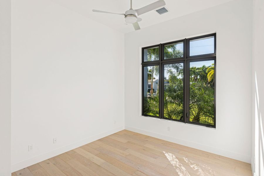 261 NW 8th St Boca Raton FL 34