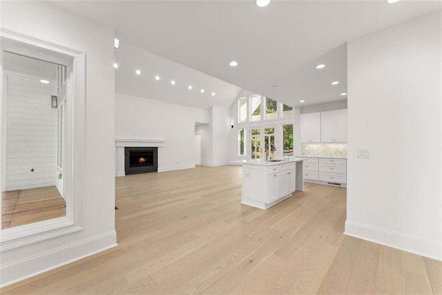 Spacious, unfurnished interior of a new home in , Cleveland (Image 18).