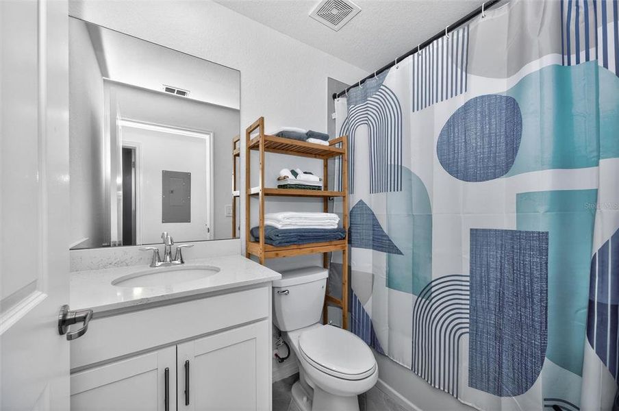 Furnished interior view inside a new home in Wellen Park Golf & Country Club, Venice (Image 18).