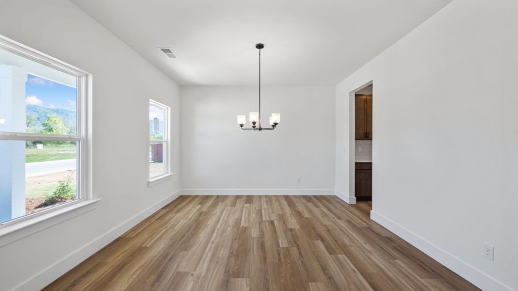 Representative unfurnished interior of a home built from the Lynnbrook by D.R. Horton in Harbor Crest, Ooltewah (Image 14).