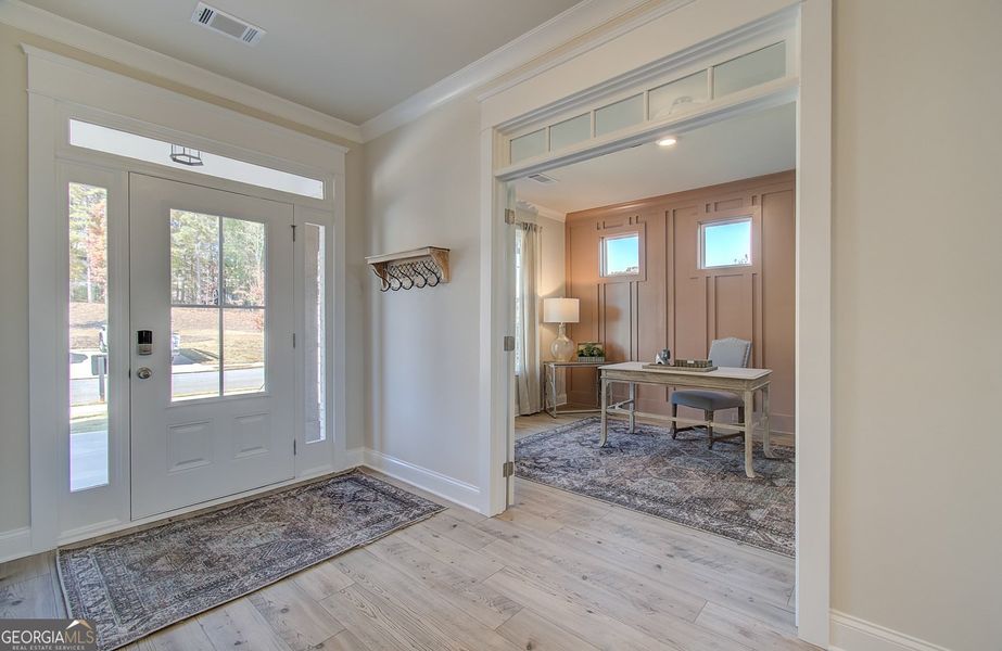 Spacious, unfurnished interior of a new home in Summerlin, Winder (Image 18). Spacious, unfurnished interior of a new home in Summerlin, Winder (Image 18).