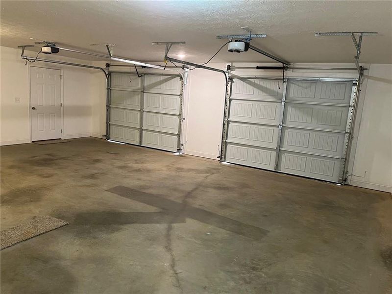 Spacious, unfurnished interior of a new home in , Dallas (Image 24). Spacious, unfurnished interior of a new home in , Dallas (Image 24).
