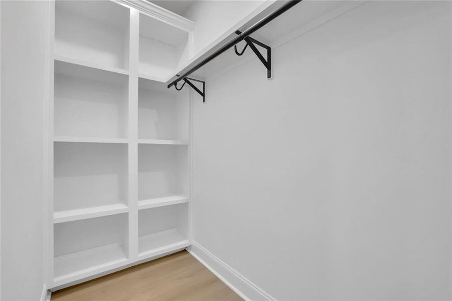 Spacious, unfurnished interior of a new home in , Atlanta (Image 21).