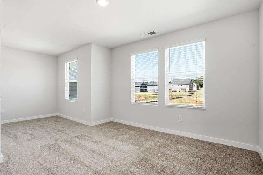 Spacious, unfurnished interior of a new home in Southern Hills, McDonough (Image 19).