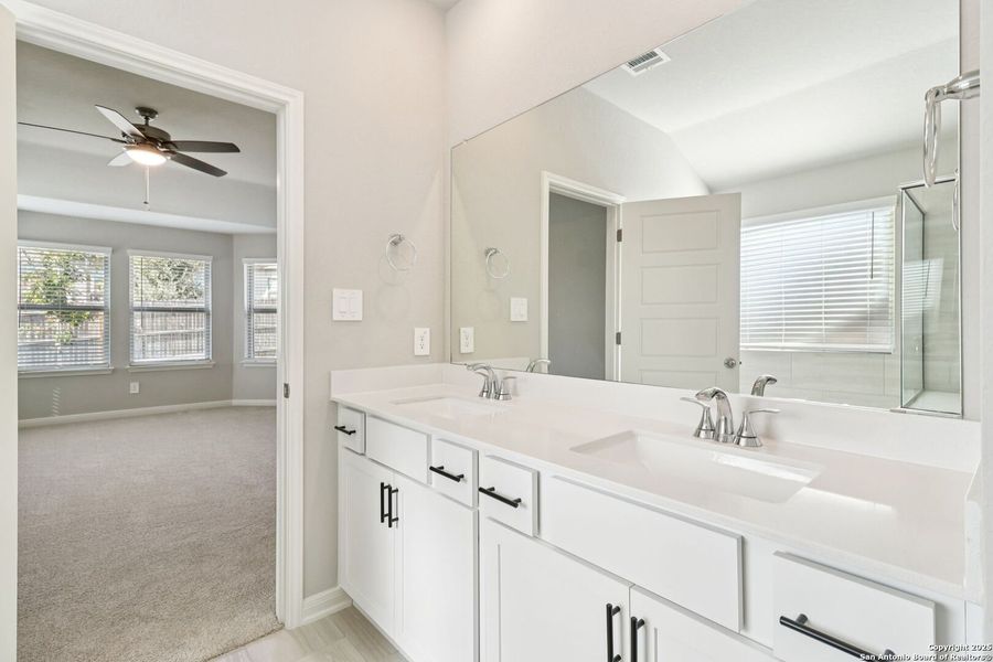 Furnished interior view inside a new home in Arcadia Ridge - Classic Series, San Antonio (Image 13).