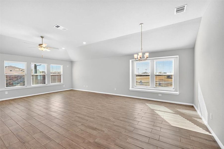 Spacious, unfurnished interior of a new home in Mobberly Farms, Pilot Point (Image 32). Spacious, unfurnished interior of a new home in Mobberly Farms, Pilot Point (Image 32).