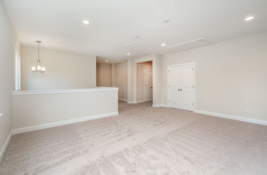 Representative unfurnished interior of a home built from the Bethpage by Greybrook Homes in Edmunds Farm, Clover (Image 23).