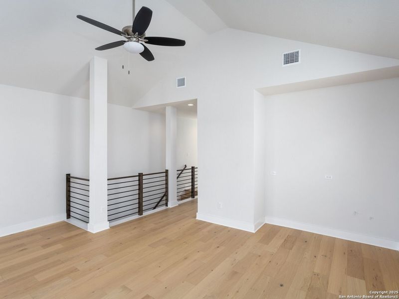 Spacious, unfurnished interior of a new home in Victoria Commons, San Antonio (Image 32).