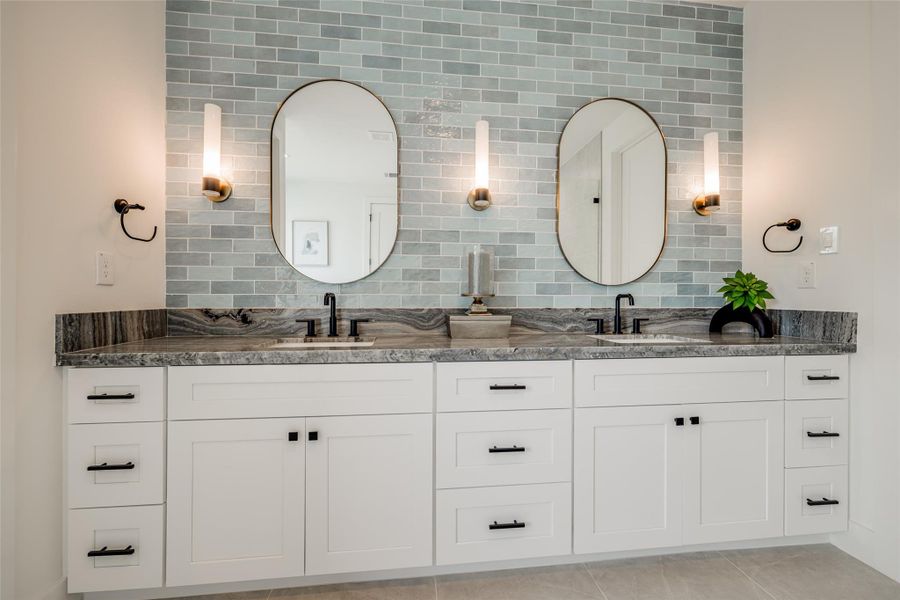 ASK ABOUT CUSTOMIZATION OPTIONS DURING CONSTRUCTION ONLY *MAZZARINO MODEL HOME * PHOTOS MAY SHOW A SIMILAR FLOOR PLAN AND/OR UPGRADED/ALTERNATIVE FINISHES * Please use these photos as a guide *THIS IS AN ACTIVE CONSTRUCTION SITE, BUYERS MUST REQUEST APPOINTMENT TO BE ON PREMISE AT ALL TIMES.