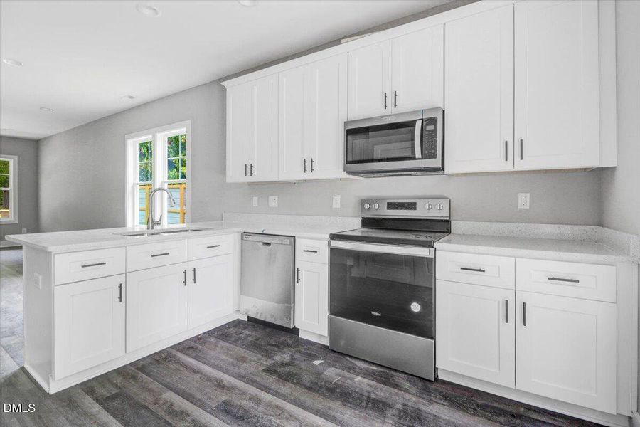 28-601 West Main St-28 28-601 West Main St-28