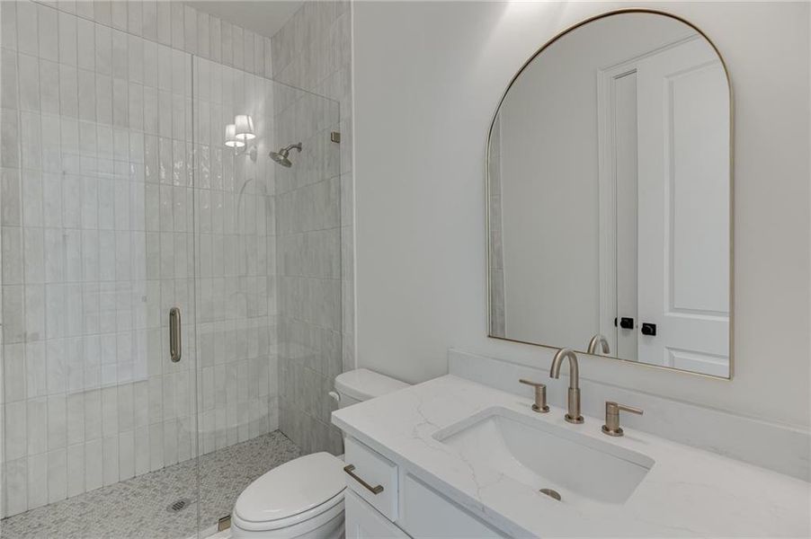 Furnished interior view inside a new home in , Buford (Image 10).