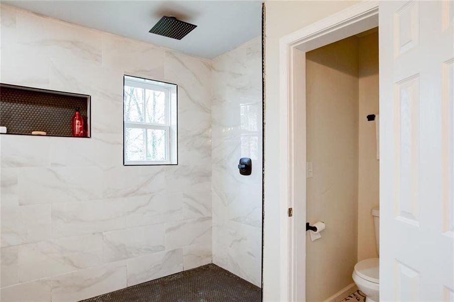 Image 27 of a home in .