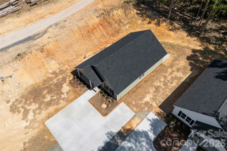 Image 36 of a home in .