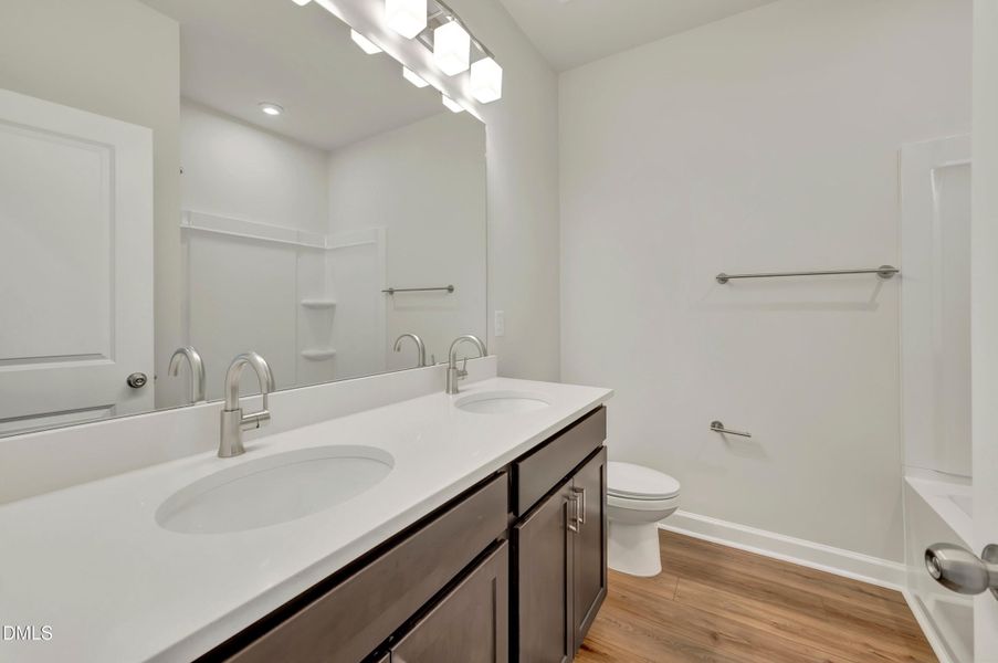 RAL_MewsatHoldingVillage_Wilson-MewsatHo RAL_MewsatHoldingVillage_Wilson-MewsatHo