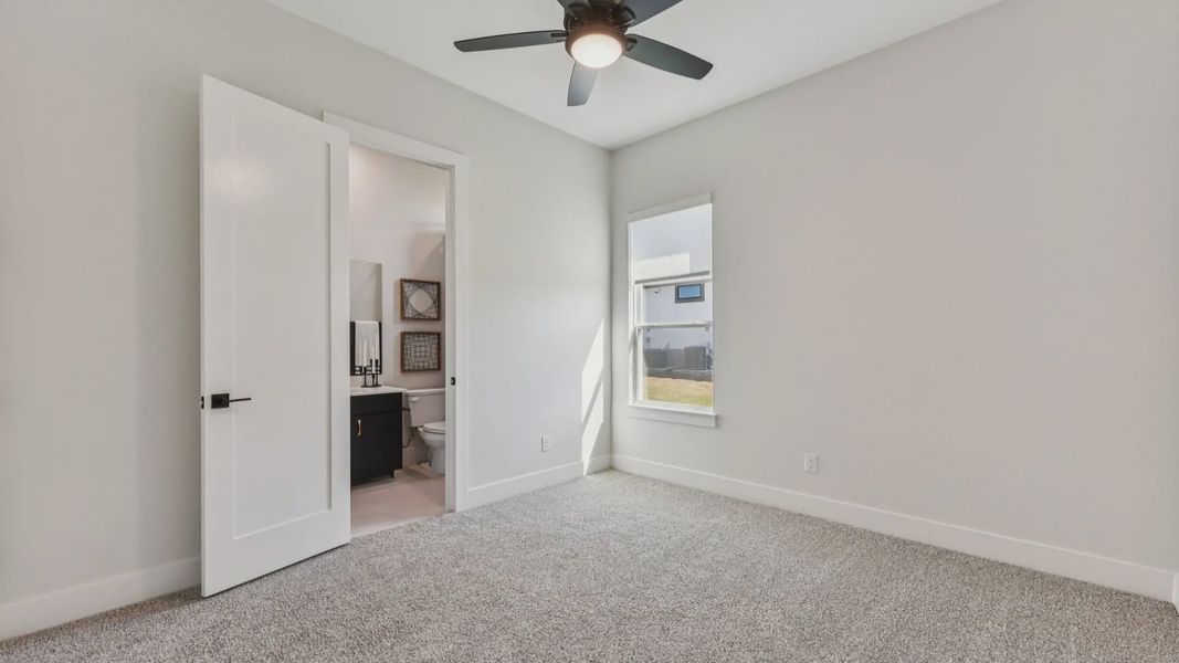 Representative unfurnished interior of a home built from the Garet by Chesmar Homes in Feathergrass, Florence (Image 21).